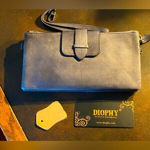 NWT Diophy leather wristlet/wallet,distressed gray, bi fold, multiple pockets